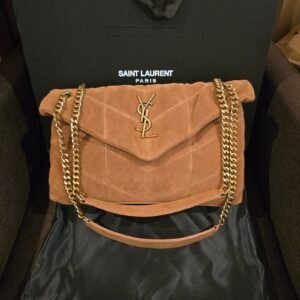 Saint Laurent bolsa Loulou Puffer ante camel con cadena dorada