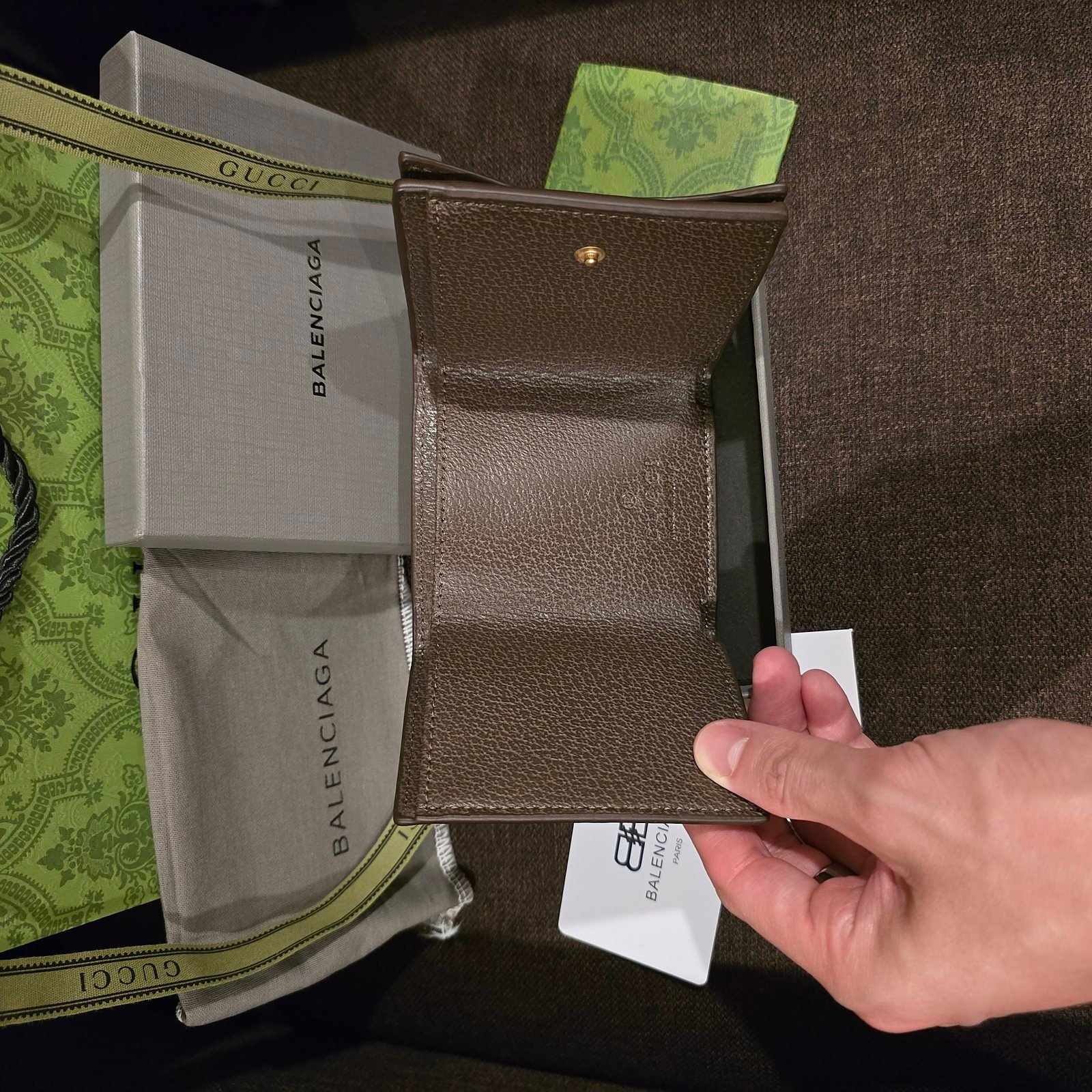 Gucci x Balenciaga tarjetero GG Supreme con logotipo BB - Imagen 3
