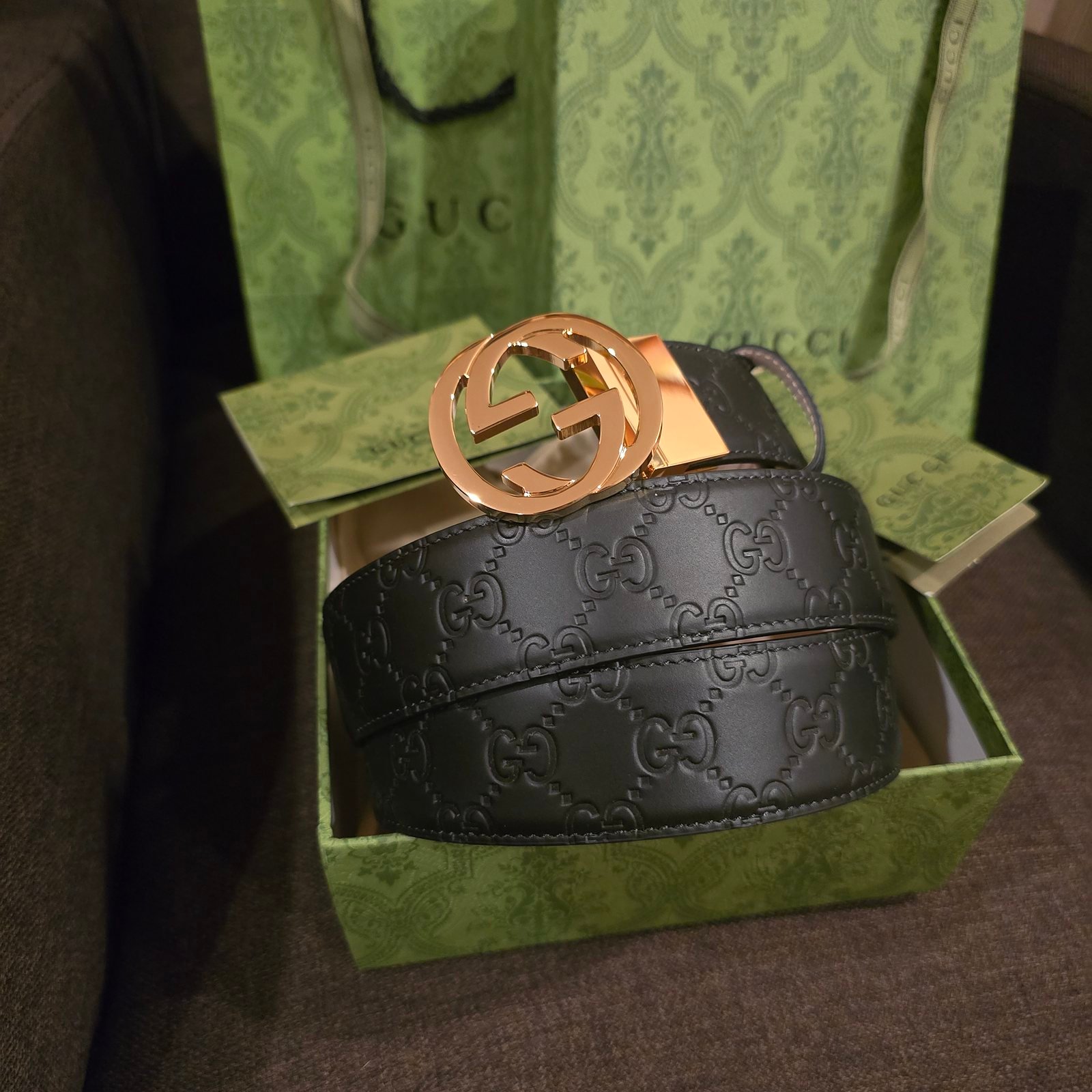 Gucci cinturón Guccissima con hebilla Interlocking G dorada - Imagen 2