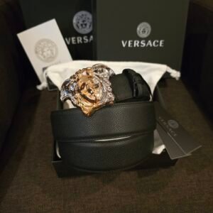Versace cinturón Medusa piel negra hebilla dorada