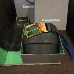Zegna cinturón hebilla rectangular dorada reversible negro y marino